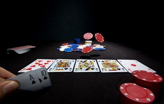 Slots 777 کیسینو میں ایک آن لائن گیم کا انتخاب کریں۔