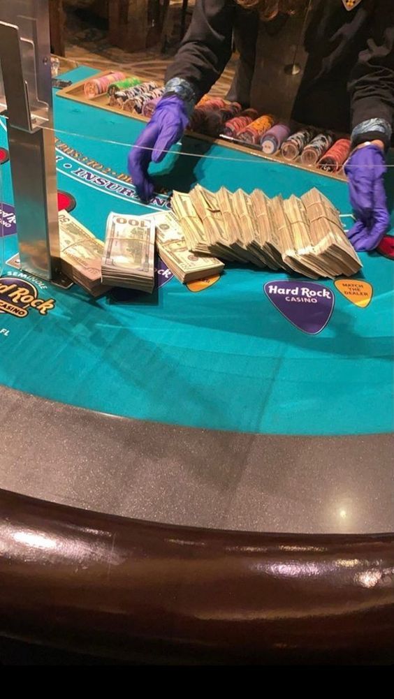 پاکستان کے Slots 777 کھلاڑیوں کے لیےجیک پاٹ گیم